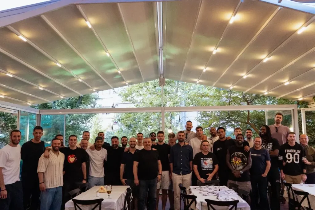 Μέσα στο αποχαιρετιστήριο δείπνο της ΚΑΕ ΠΑΟΚ: «Δεσμοί που θα μείνουν για πάντα» (pics)