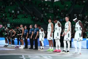 Ένας… άλλος ΠΑΟΚ επιστρέφει στο «T-Center» οκτώ μήνες μετά – Τι έκανε στο τελευταίο εκτός έδρας ματς με τον Παναθηναϊκό