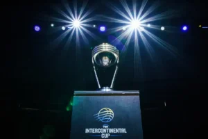 FIBA: Μεταφέρει το Διηπειρωτικό Κύπελλο στην Κίνα – Οι μεγάλες αλλαγές στον μπασκετικό «χάρτη»