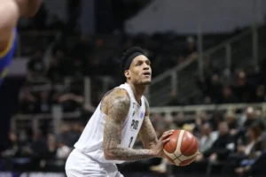 Σφήνα της ΑΕΚ για τον Κλίβελαντ Μέλβιν