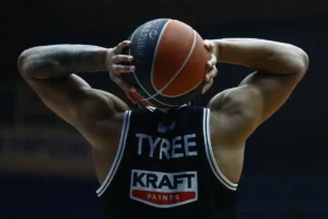 ΚΑΕ ΠΑΟΚ: Η KRAFT Paints μένει στην ασπρόμαυρη φανέλα μέχρι το 2029 - Αναβαθμίζεται σε Main Partner