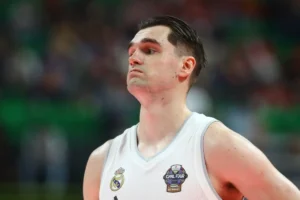 Στο στόχαστρο των Καβαλίερς και των Ουόριορς ο Μάριο Χεζόνια