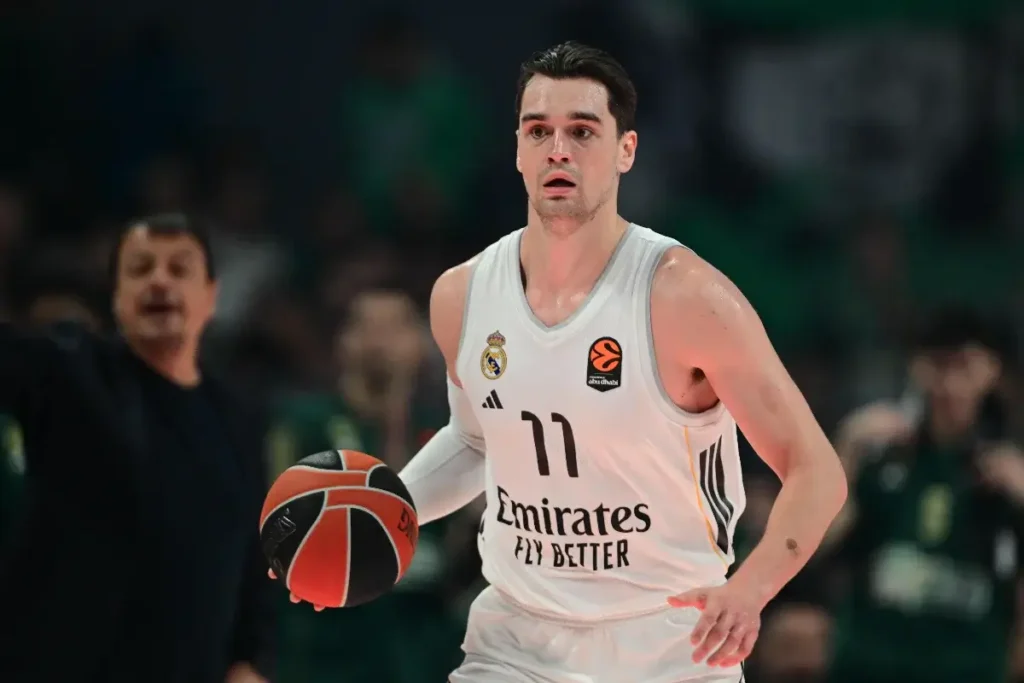 «Απέρριψε» την Euroleague ο Χεζόνια και περιμένει το «πράσινο φως» για την επιστροφή στο NBA