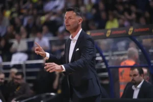 Πιθανή αντίπαλος του ΠΑΟΚ στο EuroCup θέλει πρώην προπονητή του Άρη