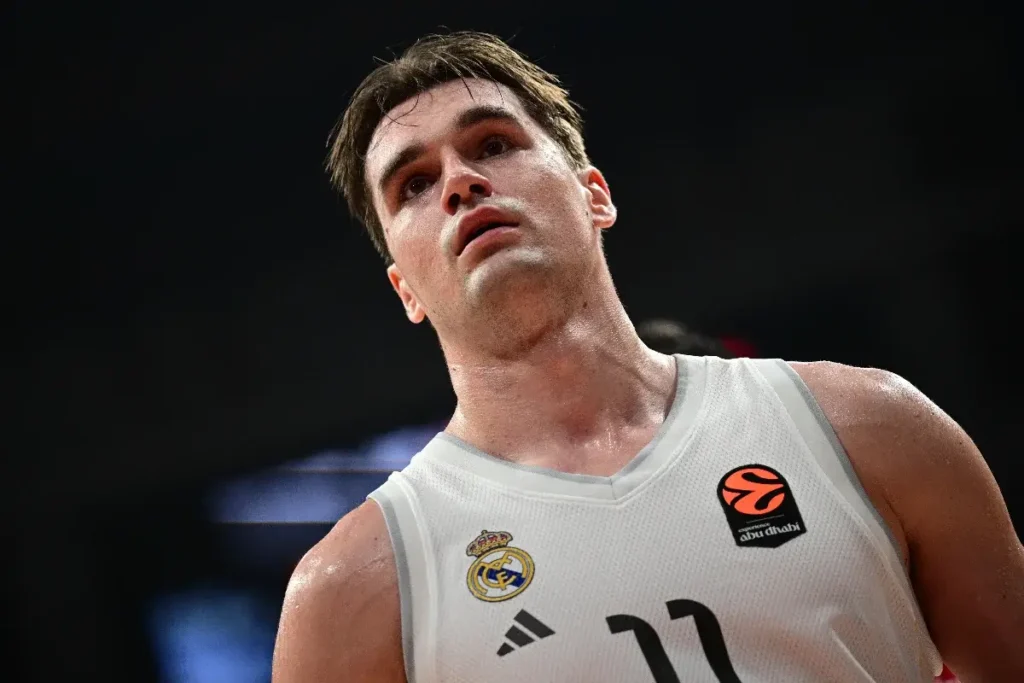 Πιέζει για την επιστροφή στο NBA ο Χεζόνια - Τα νέα δεδομένα στη Ρεάλ Μαδρίτης
