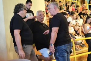 Στο πλευρό του ΠΑΟΚ οι Πετμεζάς και Τσακμακάς (pic)