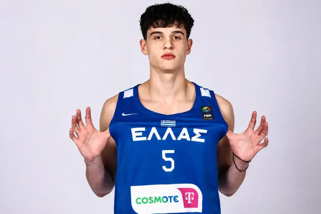 Ο Σπανός «δικαιώνει» τον ΠΑΟΚ - Εντυπωσιακό double-double με την Εθνική Παίδων