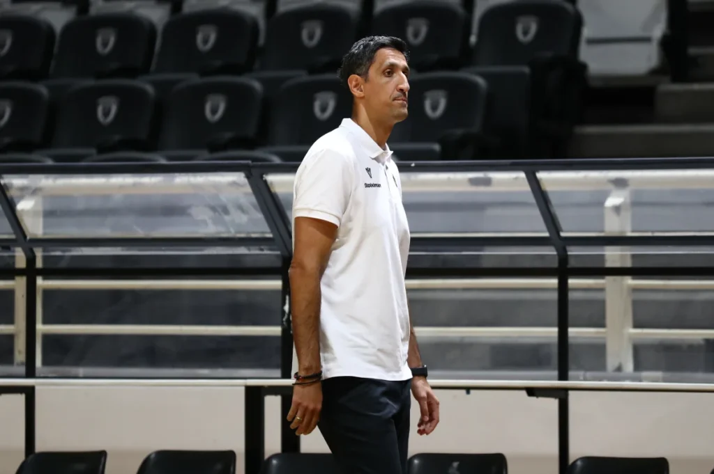 Τσιάρας: «Πουλάει μια “βόμβα”, αλλά είμαστε πολύ ευχαριστημένοι με τα παιδιά που έχουμε» (vid)