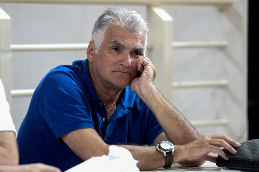 Η καθολική αναγνώριση ενός αυθεντικού δασκάλου: Το ελληνικό μπάσκετ αποχαιρετά τον Σούλη Μαρκόπουλο