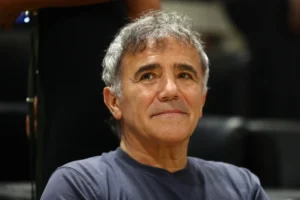 Από το Άμπου Ντάμπι στην Αθήνα για τον ΠΑΟΚ ο Τέλης Μυστακίδης