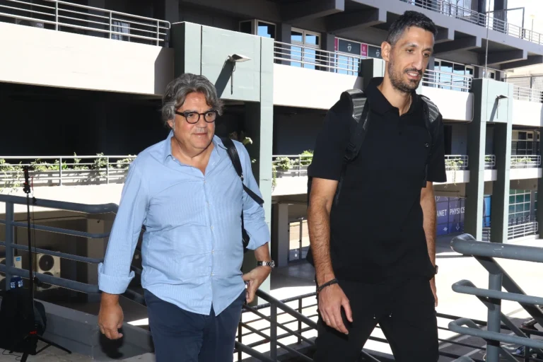Τσιάρας – Πετμεζάς στη συνάντηση της ΕΟΚ για θέματα που αφορούν τη διαιτησία (pics)
