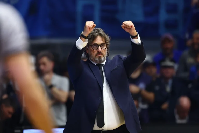 Τρινκιέρι: «Πήραμε μία… τσούκου τσούκου νίκη – Δείξαμε χαρακτήρα»