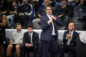 Τρινκιέρι: «Ό,τι δεν σε σκοτώνει, σε κάνει πιο δυνατό»