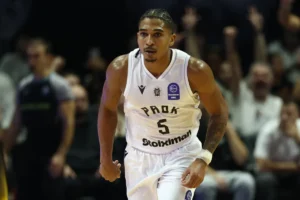 ΠΑΟΚ - ΑΕΚ 65-62: Ο Δικέφαλος επιβλήθηκε με σούπερ Ταϊρί